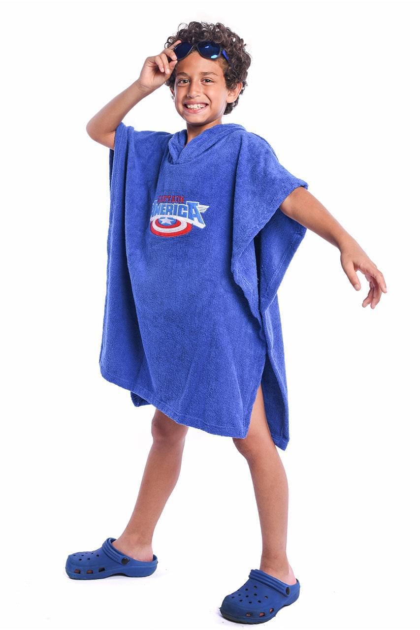 Boy's Towel poncho with a Captain America print