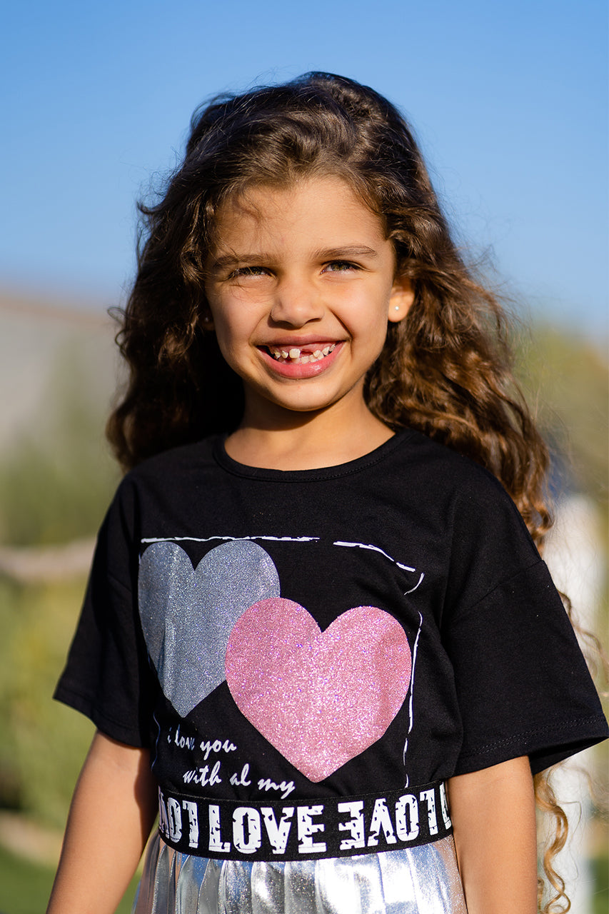 Girls t-shirt with 2 sequins heart - Black- zoom in