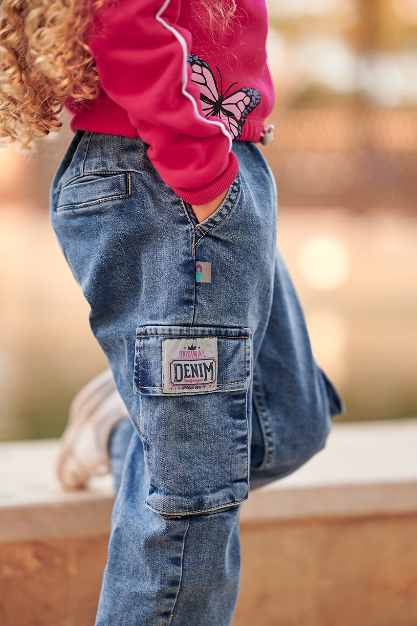 Girl's cargo jeans pants with flap pocket on both sides