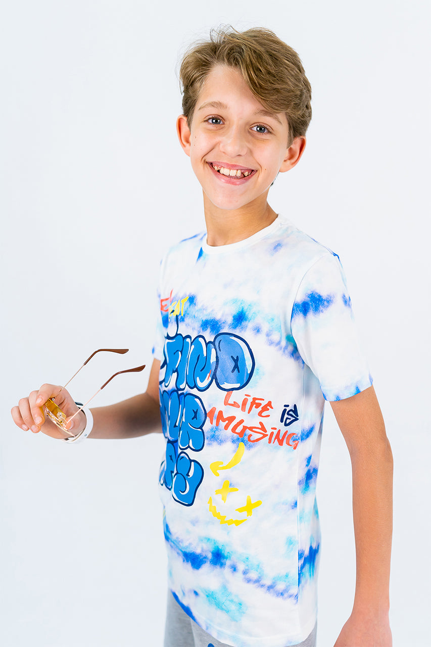 Boys' Cotton T-shirt with Find your way printed- side view