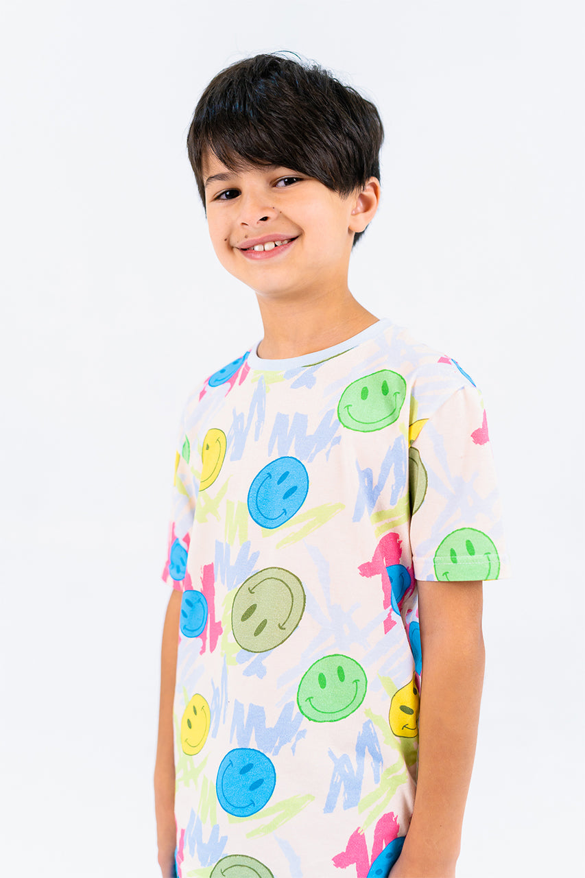 Boys t-shirt smile allover print for Outwear-side view