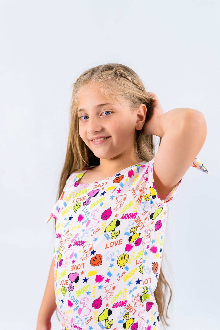 Girls off shoulder t-shirt with snoopy printed allover