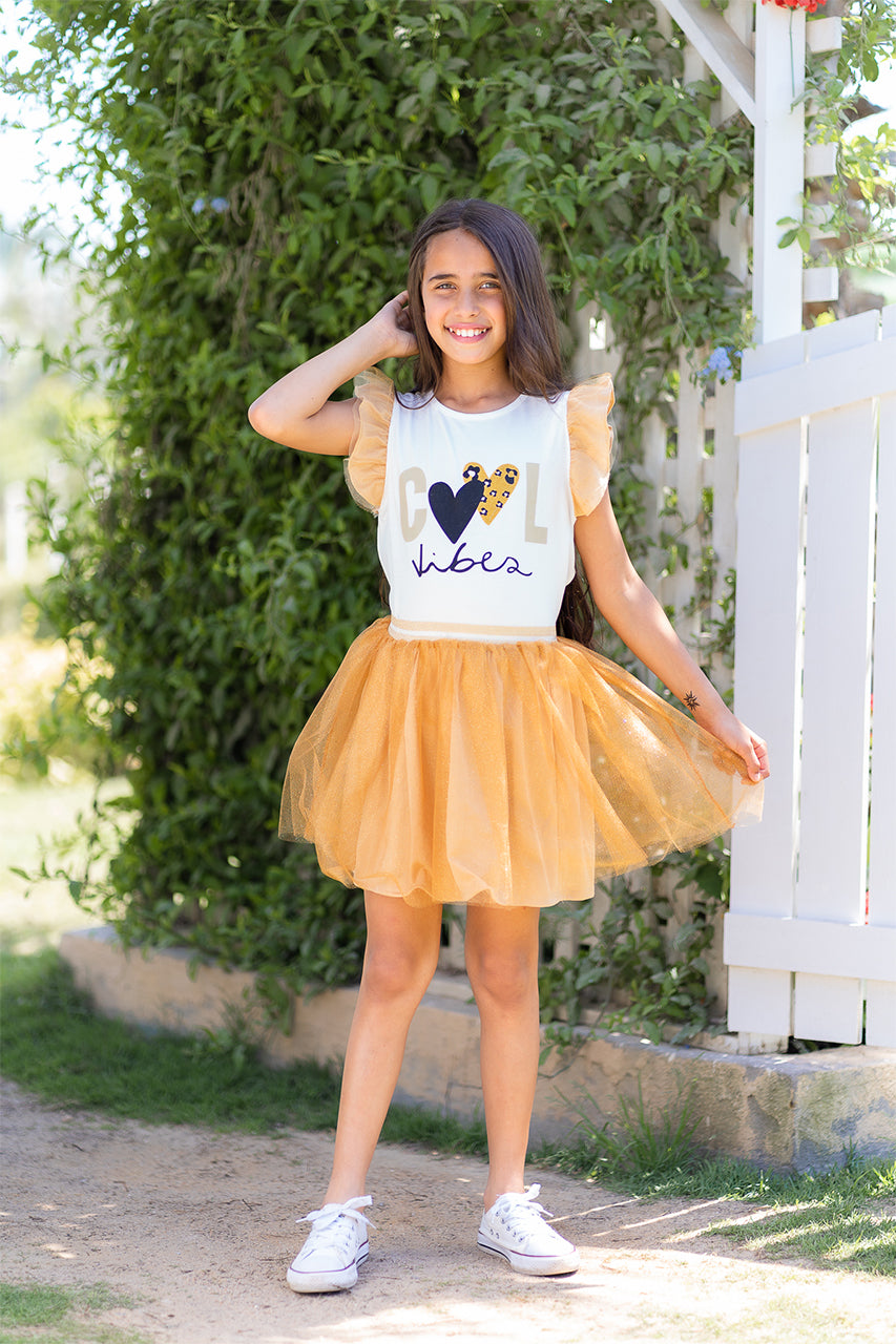 Girls' short sleeve ruffle t-shirt with Cool printed - Gold