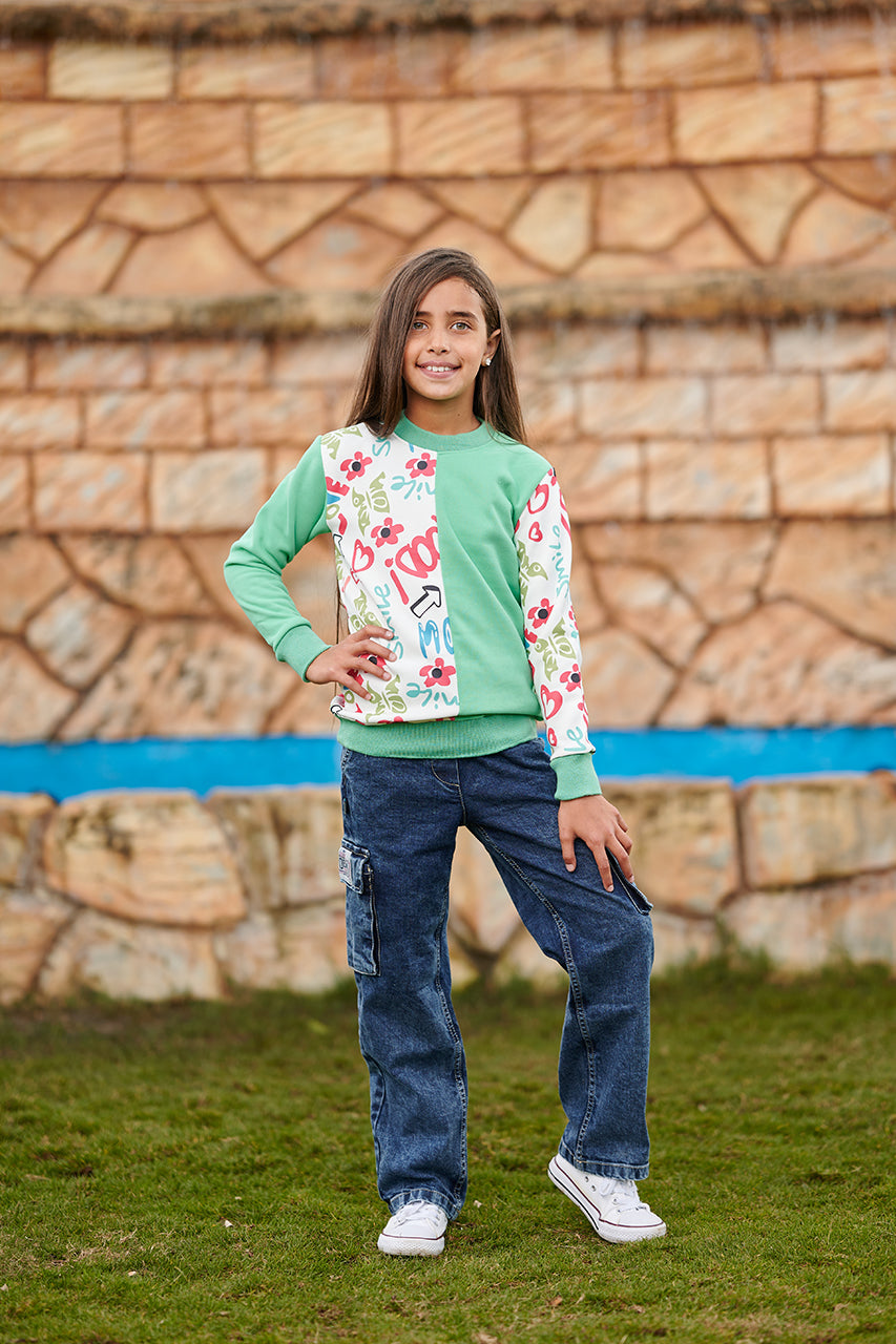 Girls two tone sweatshirt mint-white with allover printed