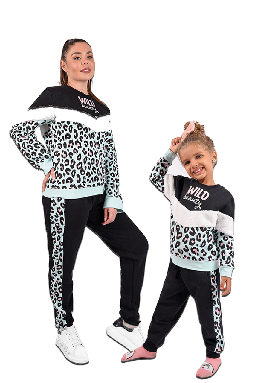 Milton mommy and girl's winter pajamas Wild Beauty design