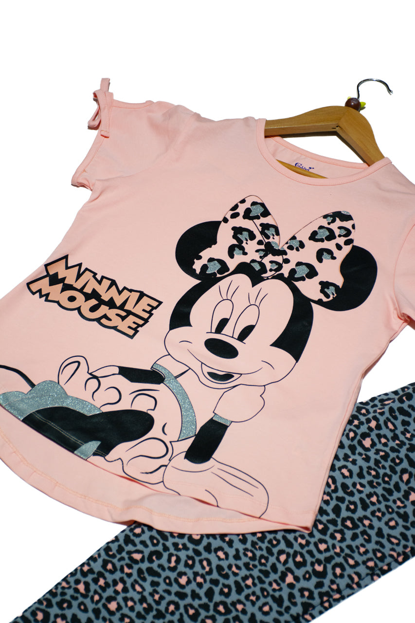 Summer girl's homewear with Minnie Mouse design
