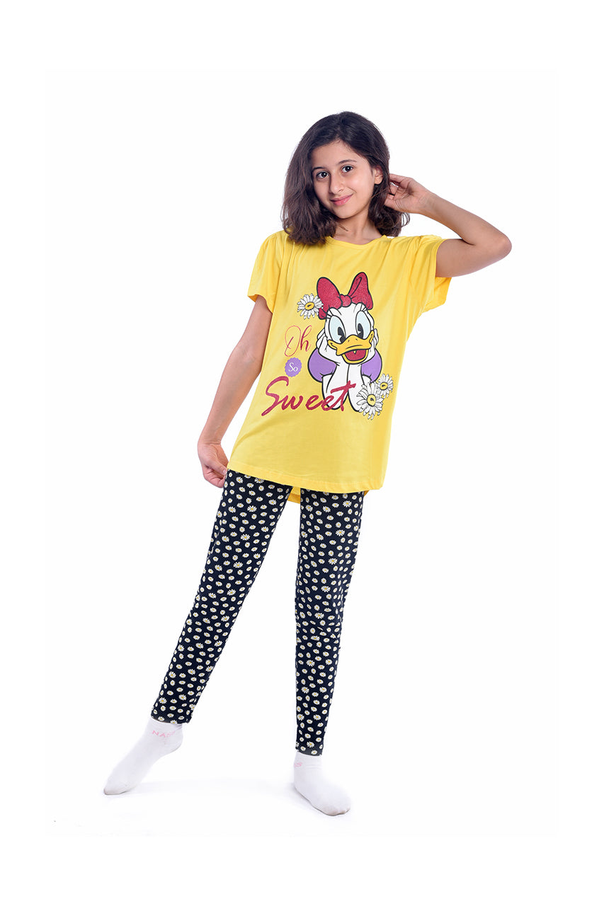 Girls' summer pajamas with Sun Flowers glitter print - front view
