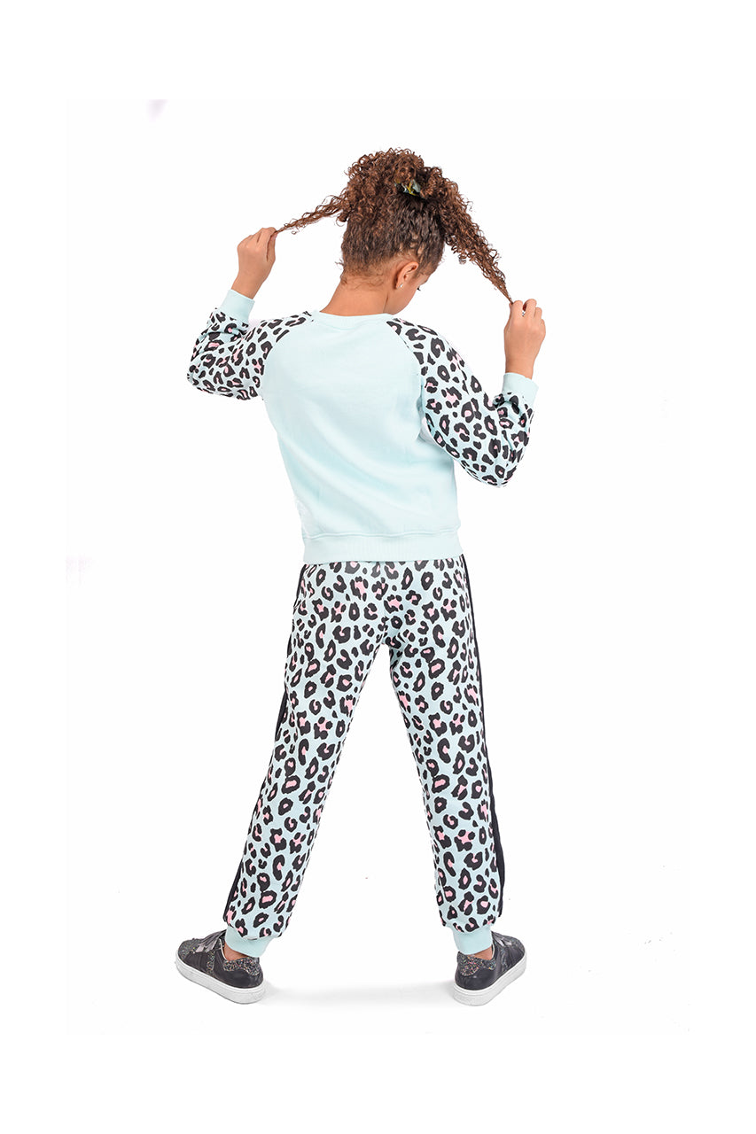 Milton girl's winter pajamas with Wonder Land design - back view