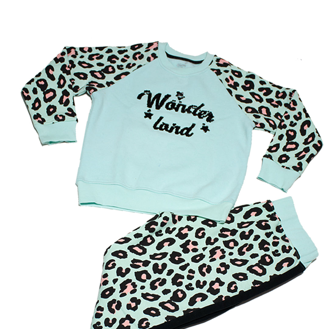 Milton girl's winter pajamas with Wonder Land design - 2 pieces