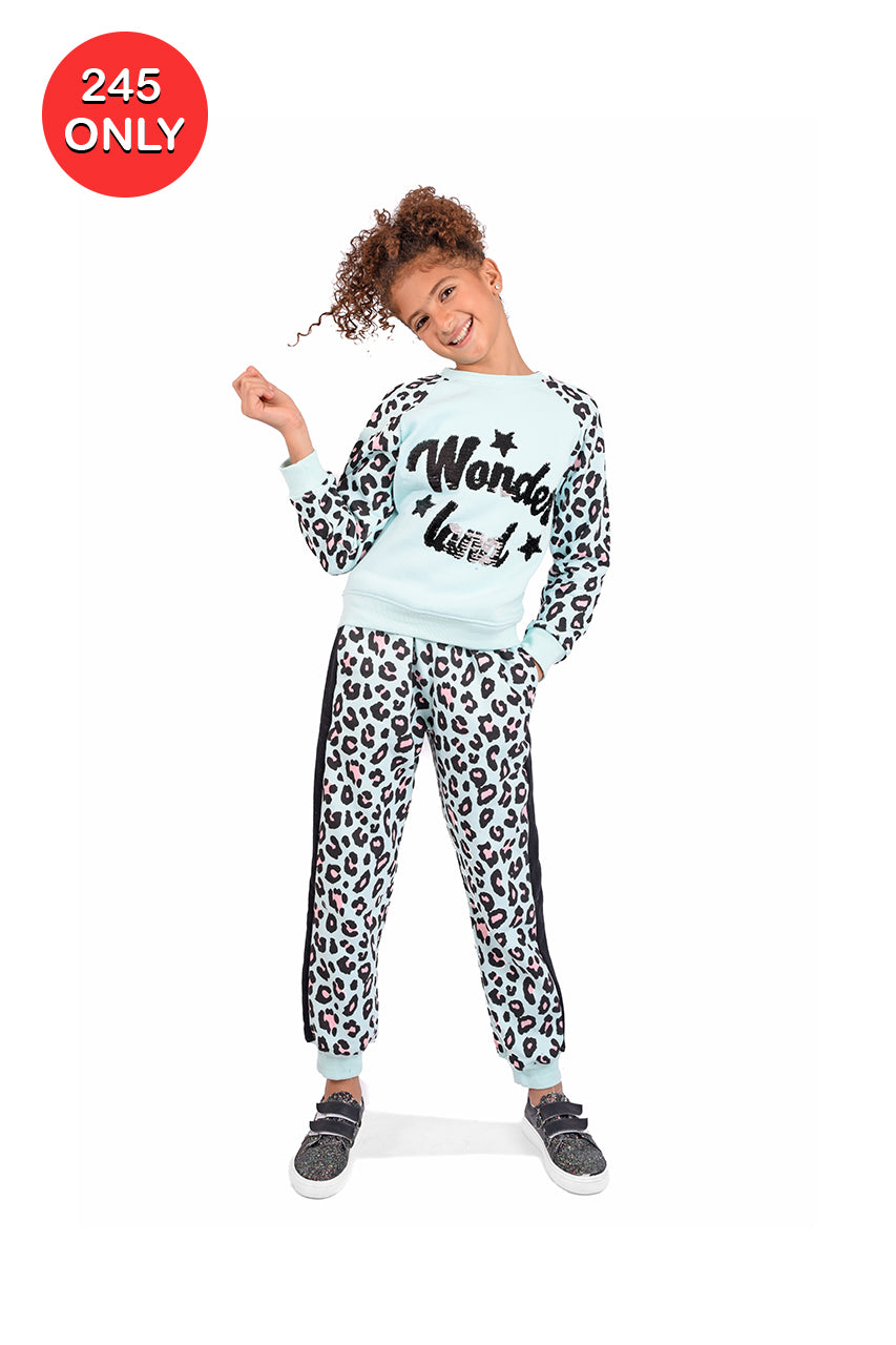 Milton girl's winter pajamas with Wonder Land design - Cuddles Store