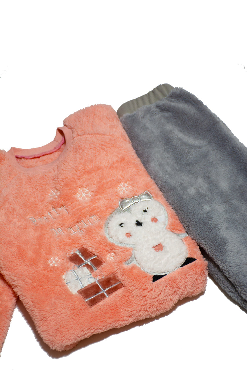 Winter girls' fur pajamas with a Pretty Penguin design 2